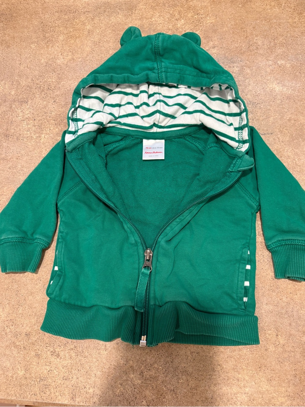 Hannah Anderson zip up sweatshirt